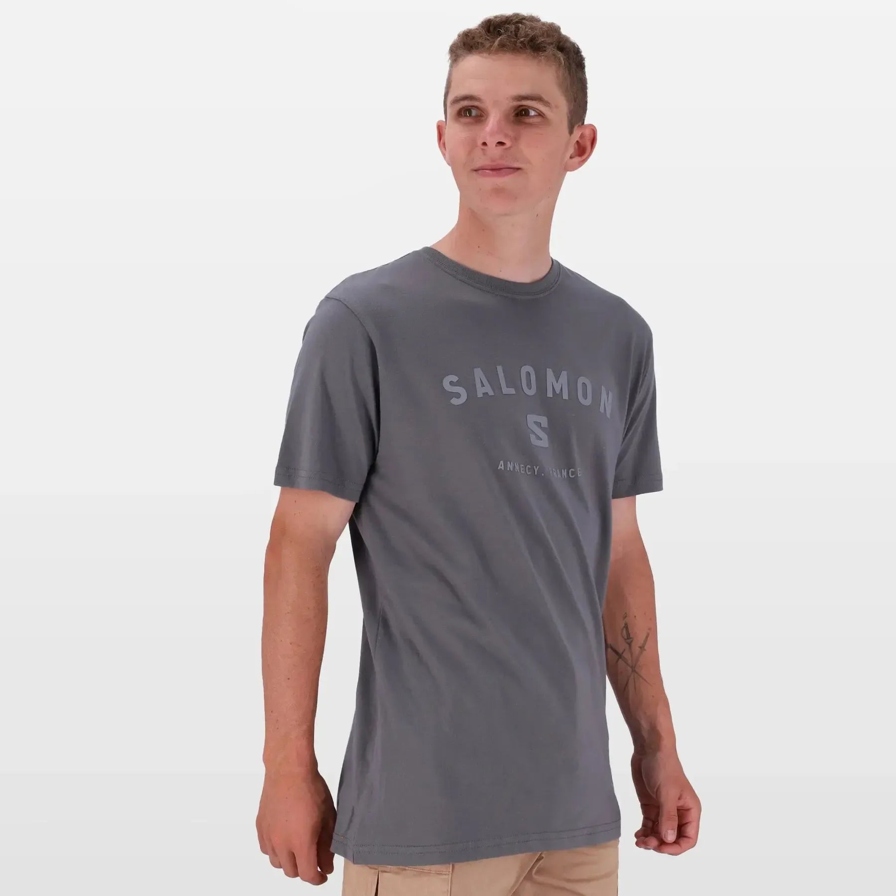 Salomon Men's Alpine Cotton T-Shirt: Sporty, Comfortable, Classic Crew Neck Top