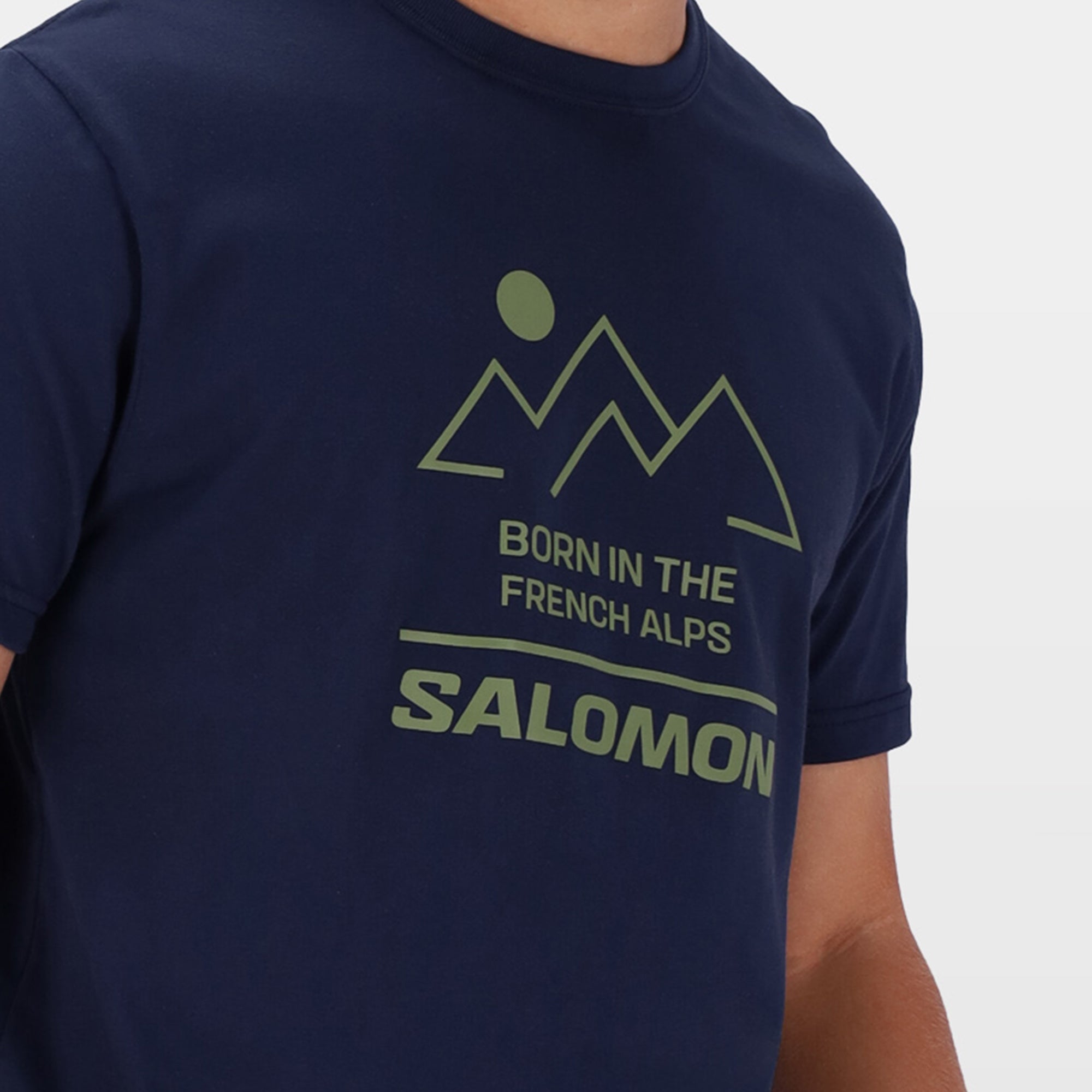 Salomon Fine Line T-Shirt: Supreme Comfort, Striking Graphic, Ultimate Style