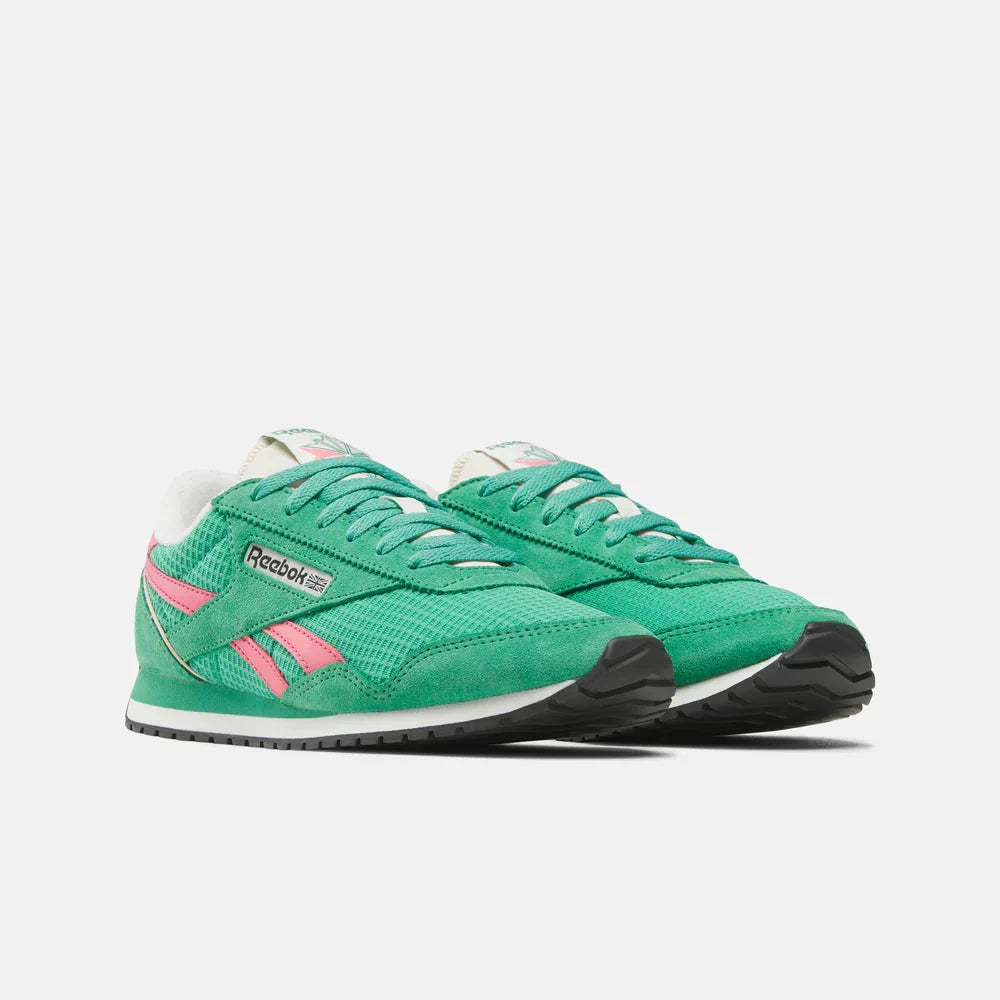 Women's Classic AZ Shoes (1)