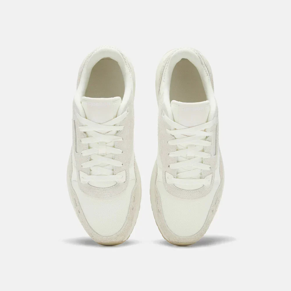 Classic Leather 2400 Shoes (4)