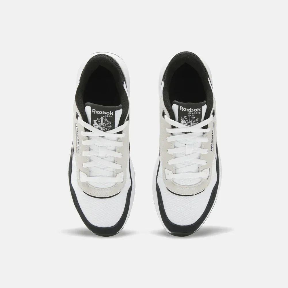 Classic Leather 2400 Shoes (4)