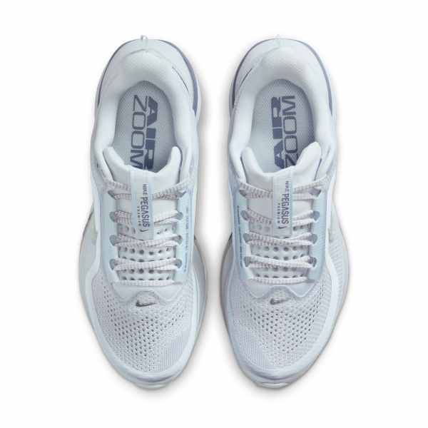 Nike Pegasus Premium Football Grey
