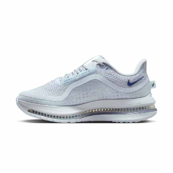 Nike Pegasus Premium Football Grey