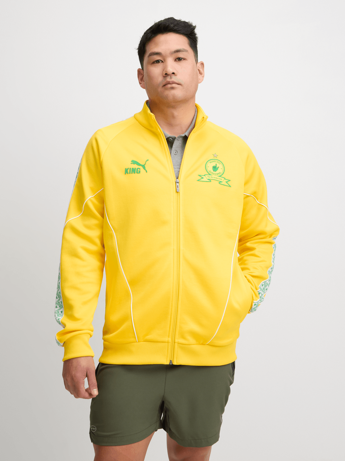 Puma Men's Mamelodi Sundowns King Anthem Yellow Jacket - Lightweight Soccer Fan Gear