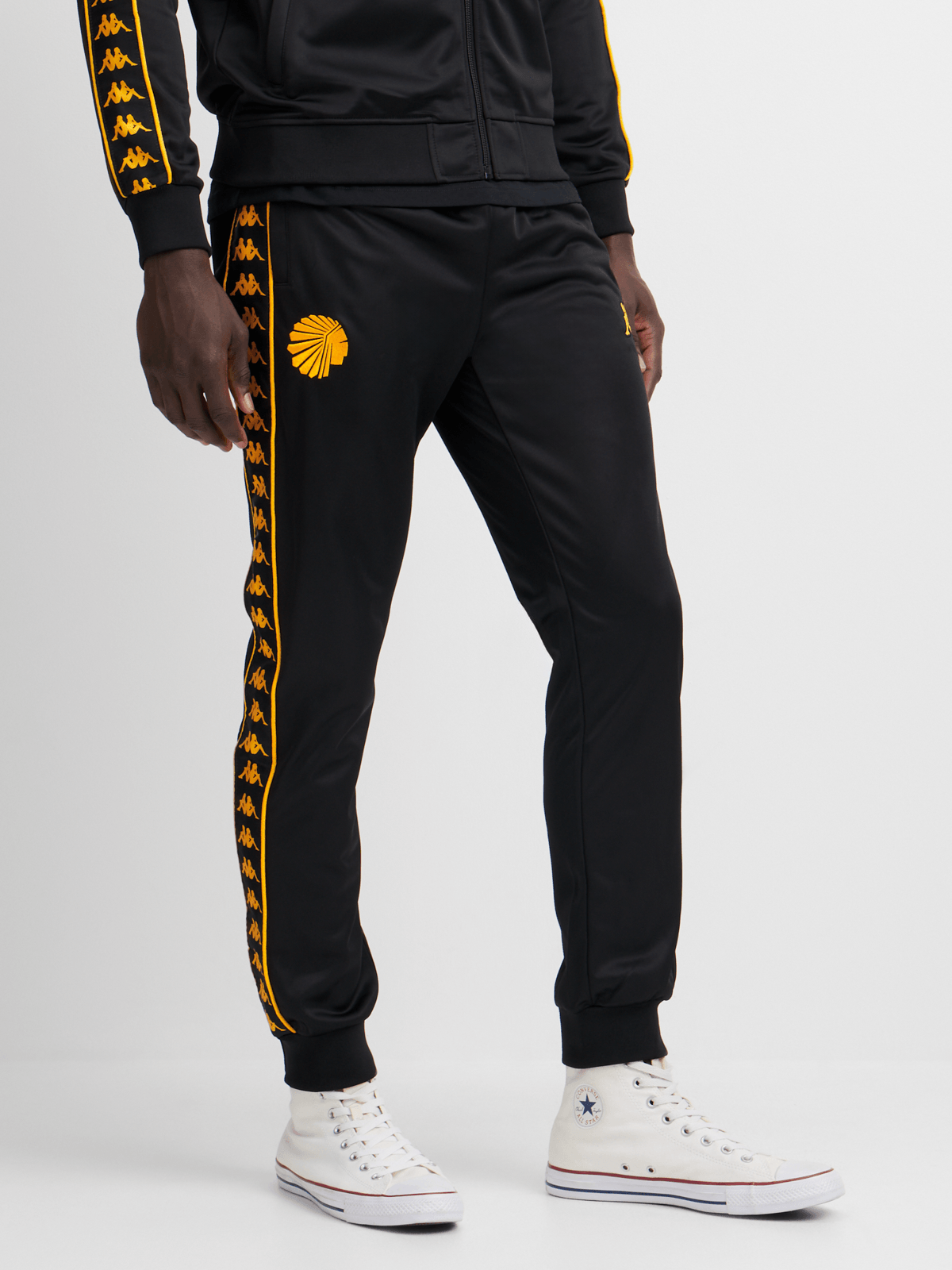 Kappa Men's Kaizer Chiefs Banda Rastoriam Black/Yellow Athletic Track Pants