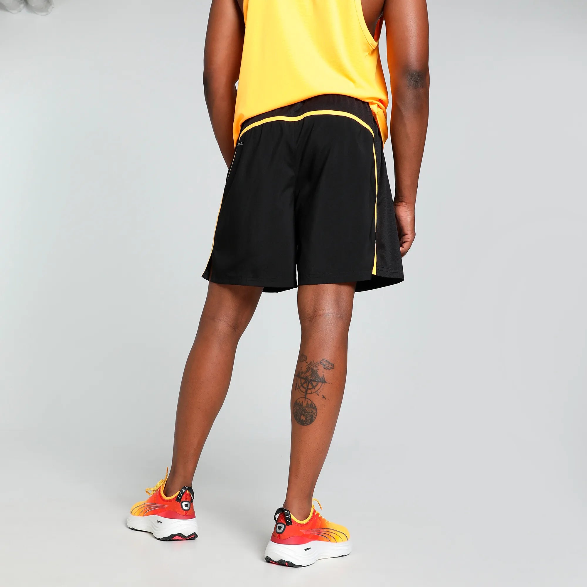 Puma Run Favorite 7" Short Black-Sunset Glow
