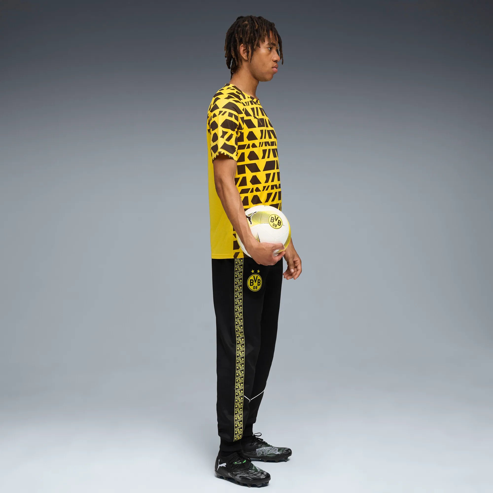 Puma BVB Borussia Dortmund 25/26 Warm Up Jersey